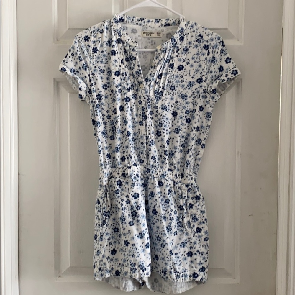 Abercrombie kids Girls 13/14 floral Romper